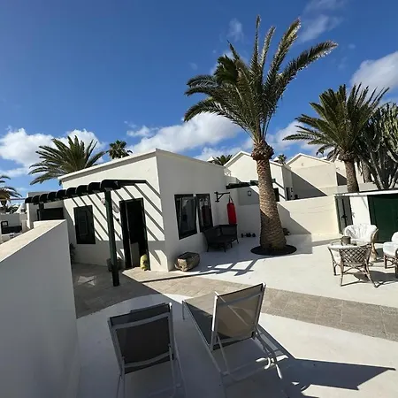 Luxury Playa Roca Hébergement de vacances *