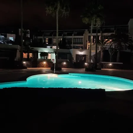 Luxury Playa Roca Hébergement de vacances Costa Teguise